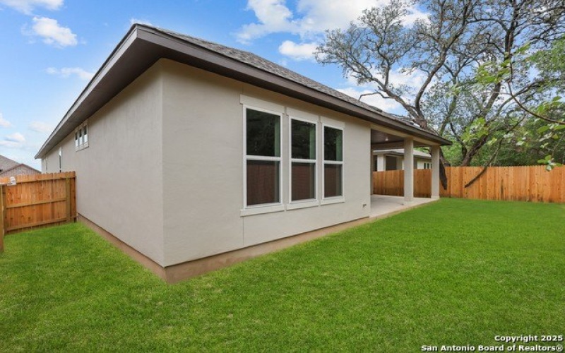 139 Rosanna Ridge, Universal City, TX 78148-3464, 4 Bedrooms Bedrooms, ,3 BathroomsBathrooms,Residential,For Sale,139 Rosanna Ridge,0,1835260