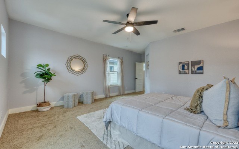 1659 N Center Street, San Antonio, TX 78202, 3 Bedrooms Bedrooms, ,2 BathroomsBathrooms,Residential,For Sale,1659 N Center Street,1835647