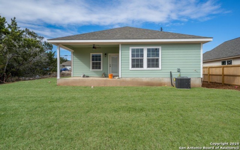 1734 BLUERIDGE DR, Canyon Lake, TX 78133, 3 Habitaciones Habitaciones , ,2 BañosBaños,Residential,En Venta,1734 BLUERIDGE DR,1835779