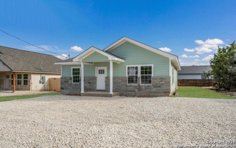 1734 BLUERIDGE DR, Canyon Lake, TX 78133, 3 Habitaciones Habitaciones , ,2 BañosBaños,Residential,En Venta,1734 BLUERIDGE DR,1835779