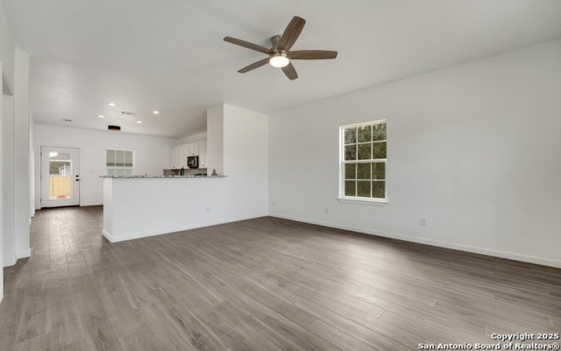 1734 BLUERIDGE DR, Canyon Lake, TX 78133, 3 Habitaciones Habitaciones , ,2 BañosBaños,Residential,En Venta,1734 BLUERIDGE DR,1835779