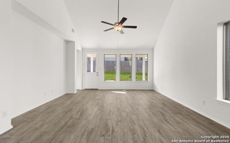 2629 White Willow, San Antonio, TX 78245, 4 Habitaciones Habitaciones , ,3 BañosBaños,Residential,En Venta,2629 White Willow,0,1835801