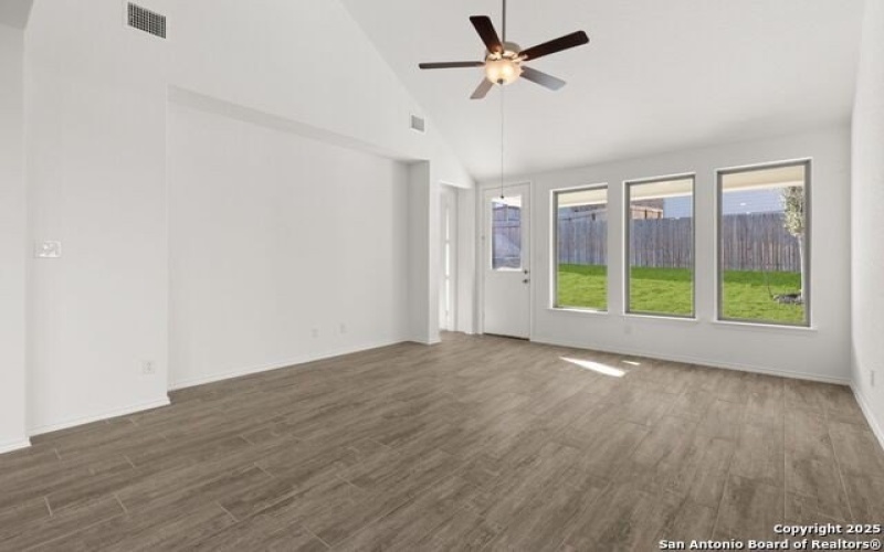 2629 White Willow, San Antonio, TX 78245, 4 Habitaciones Habitaciones , ,3 BañosBaños,Residential,En Venta,2629 White Willow,0,1835801
