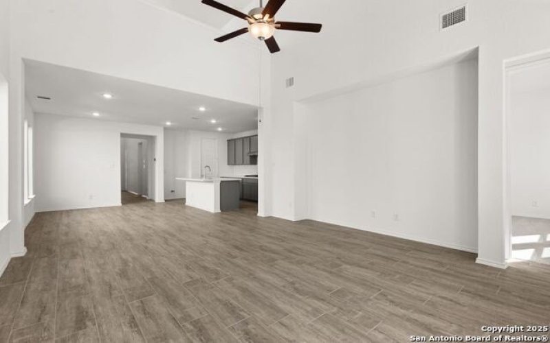 2629 White Willow, San Antonio, TX 78245, 4 Habitaciones Habitaciones , ,3 BañosBaños,Residential,En Venta,2629 White Willow,0,1835801