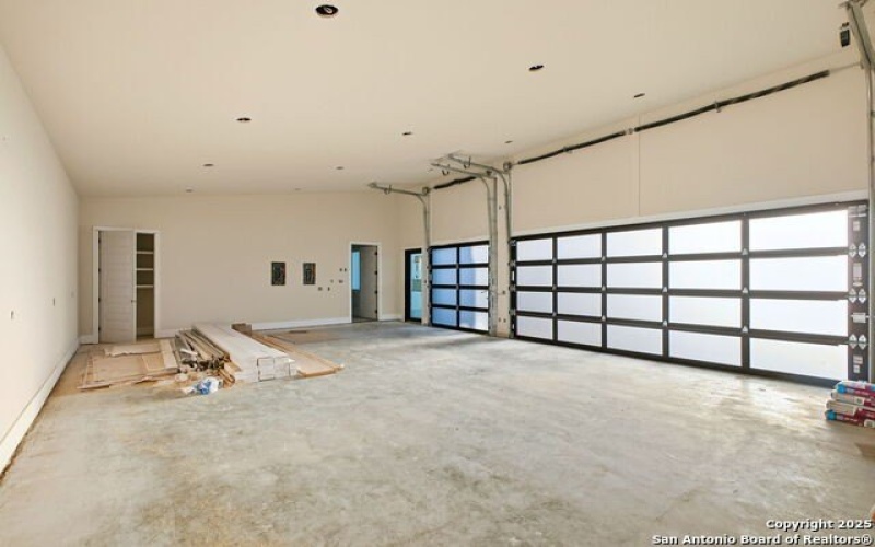 10130 NINA RDG, San Antonio, TX 78255-3364, 4 Bedrooms Bedrooms, ,5 BathroomsBathrooms,Residential,For Sale,10130 NINA RDG,0,1836220