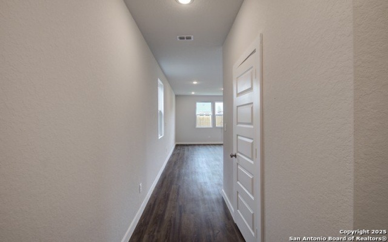 5706 Agate Circle, San Antonio, TX 78222, 3 Bedrooms Bedrooms, ,2 BathroomsBathrooms,Residential,For Sale,5706 Agate Circle,1836644