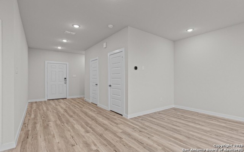 2153 Maestro Drive, Seguin, TX 78155, 3 Bedrooms Bedrooms, ,2 BathroomsBathrooms,Residential,For Sale,2153 Maestro Drive,1836673
