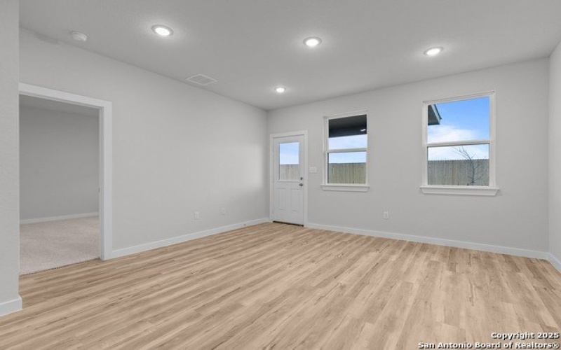 2525 Solon Lane, Seguin, TX 78155, 4 Bedrooms Bedrooms, ,2 BathroomsBathrooms,Residential,For Sale,2525 Solon Lane,1836674