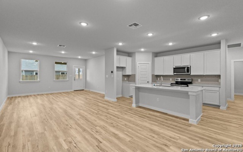 2520 Solon Lane, Seguin, TX 78155, 4 Bedrooms Bedrooms, ,2 BathroomsBathrooms,Residential,For Sale,2520 Solon Lane,1836677