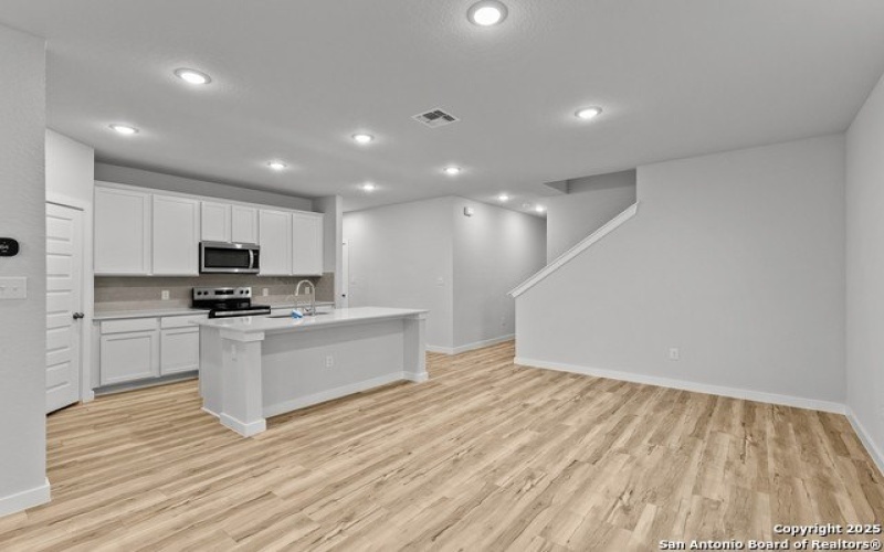 2520 Solon Lane, Seguin, TX 78155, 4 Bedrooms Bedrooms, ,2 BathroomsBathrooms,Residential,For Sale,2520 Solon Lane,1836677