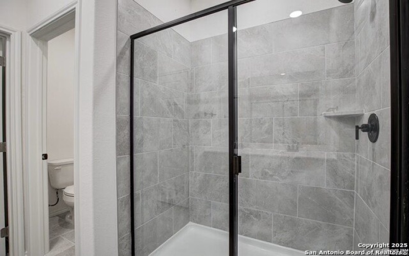 3448 Meteor Night, Converse, TX 78109, 3 Habitaciones Habitaciones , ,2 BañosBaños,Residential,En Venta,3448 Meteor Night,1844806