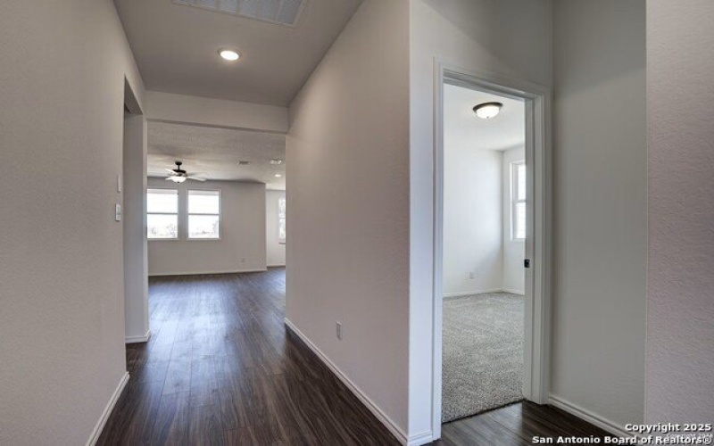 3448 Meteor Night, Converse, TX 78109, 3 Habitaciones Habitaciones , ,2 BañosBaños,Residential,En Venta,3448 Meteor Night,1844806