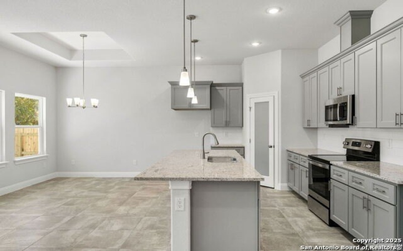 809 Lee Elsik, Seguin, TX 78155, 3 Bedrooms Bedrooms, ,2 BathroomsBathrooms,Residential,For Sale,809 Lee Elsik,1844869