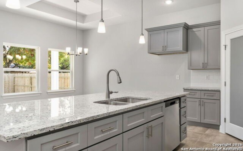 809 Lee Elsik, Seguin, TX 78155, 3 Bedrooms Bedrooms, ,2 BathroomsBathrooms,Residential,For Sale,809 Lee Elsik,1844869