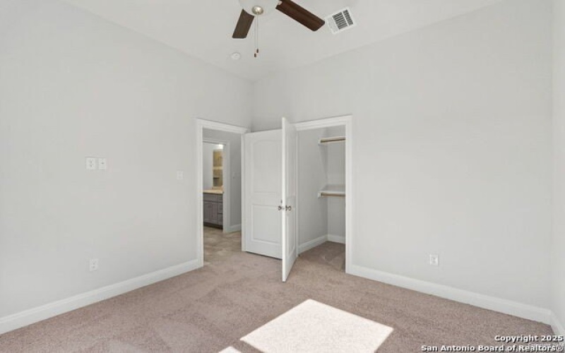 809 Lee Elsik, Seguin, TX 78155, 3 Bedrooms Bedrooms, ,2 BathroomsBathrooms,Residential,For Sale,809 Lee Elsik,1844869