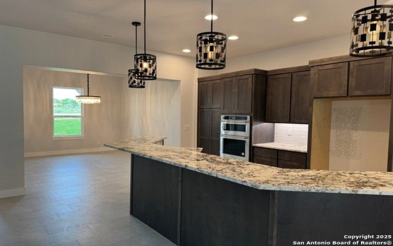 692 County Road 320, Floresville, TX 78114, 3 Habitaciones Habitaciones , ,2 BañosBaños,Residential,En Venta,692 County Road 320,1845197