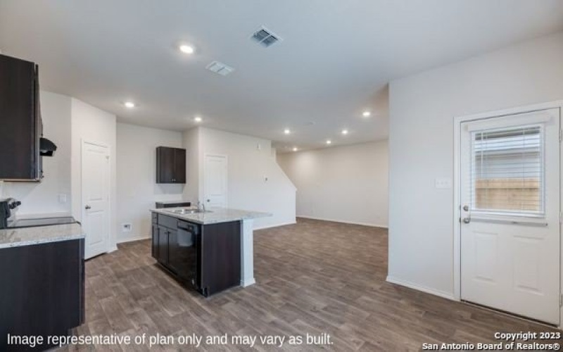 1519 Chianti Pass, New Braunfels, TX 78130, 4 Habitaciones Habitaciones , ,2 BañosBaños,Residential,En Venta,1519 Chianti Pass,1846741