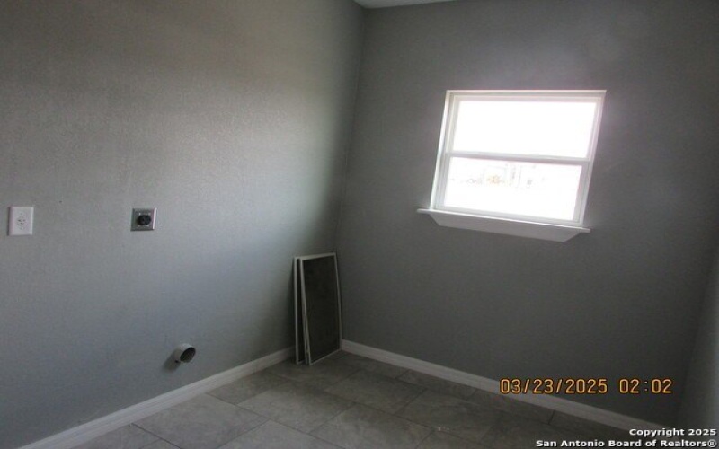 202 Colonial, La Vernia, TX 78121, 3 Bedrooms Bedrooms, ,2 BathroomsBathrooms,Residential,For Sale,202 Colonial,1847270