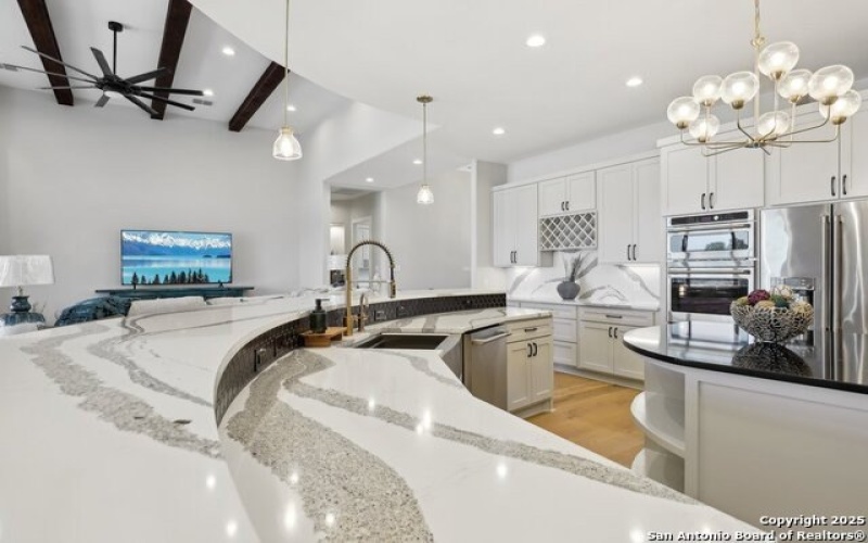 40 Greco BND, Boerne, TX 78006-7734, 4 Bedrooms Bedrooms, ,3 BathroomsBathrooms,Residential,For Sale,40 Greco BND,1839637
