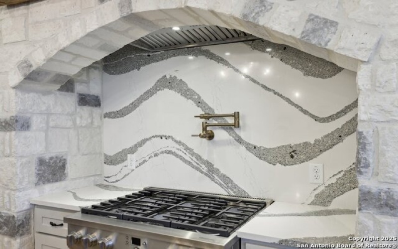 40 Greco BND, Boerne, TX 78006-7734, 4 Bedrooms Bedrooms, ,3 BathroomsBathrooms,Residential,For Sale,40 Greco BND,1839637