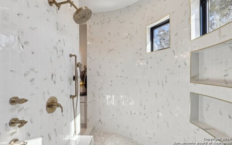40 Greco BND, Boerne, TX 78006-7734, 4 Bedrooms Bedrooms, ,3 BathroomsBathrooms,Residential,For Sale,40 Greco BND,1839637