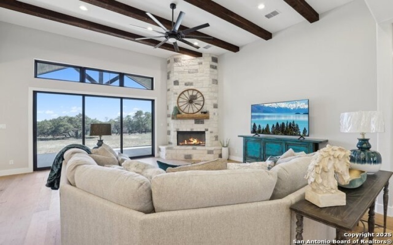 40 Greco BND, Boerne, TX 78006-7734, 4 Bedrooms Bedrooms, ,3 BathroomsBathrooms,Residential,For Sale,40 Greco BND,1839637