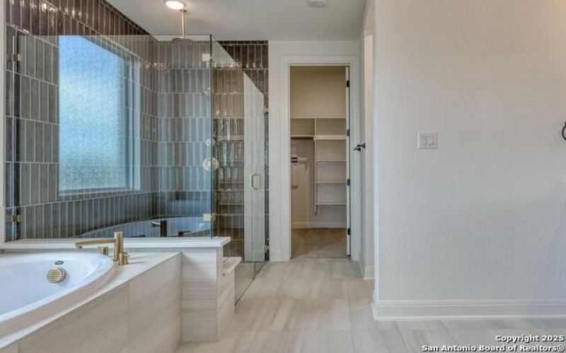 10811 Chestnut Warbler, New Braunfels, TX 78132, 4 Habitaciones Habitaciones , ,3 BañosBaños,Residential,En Venta,10811 Chestnut Warbler,1847828
