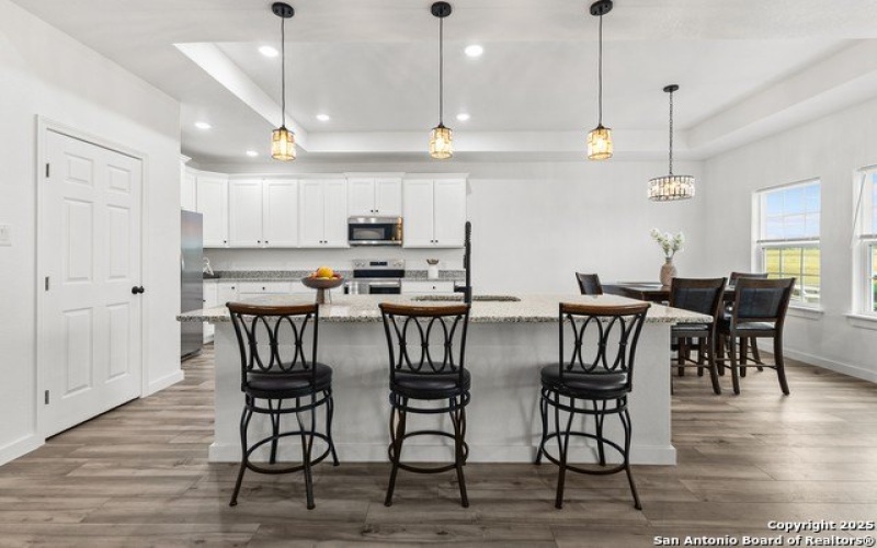 105 Hidden Cove, Floresville, TX 78114-0059, 4 Habitaciones Habitaciones , ,2 BañosBaños,Residential,En Venta,105 Hidden Cove,0,1840136