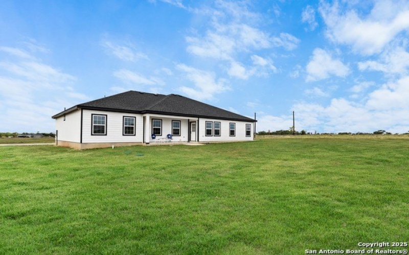 105 Hidden Cove, Floresville, TX 78114-0059, 4 Habitaciones Habitaciones , ,2 BañosBaños,Residential,En Venta,105 Hidden Cove,0,1840136