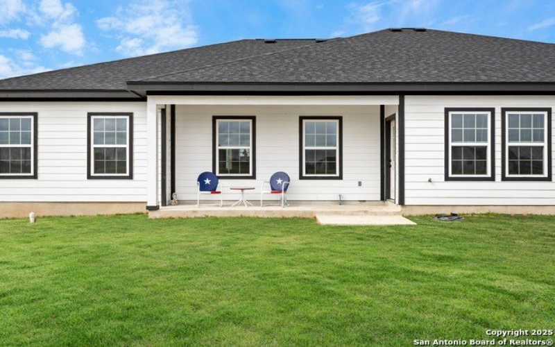 105 Hidden Cove, Floresville, TX 78114-0059, 4 Habitaciones Habitaciones , ,2 BañosBaños,Residential,En Venta,105 Hidden Cove,0,1840136