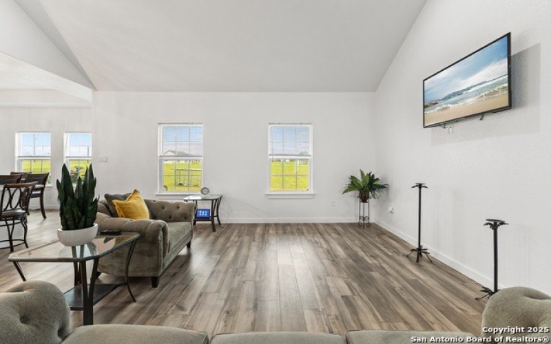 105 Hidden Cove, Floresville, TX 78114-0059, 4 Habitaciones Habitaciones , ,2 BañosBaños,Residential,En Venta,105 Hidden Cove,0,1840136