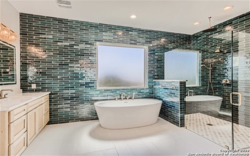 103 RIVER MTN DR, Boerne, TX 78006-2574, 4 Habitaciones Habitaciones , ,3 BañosBaños,Residential,En Venta,103 RIVER MTN DR,1840147
