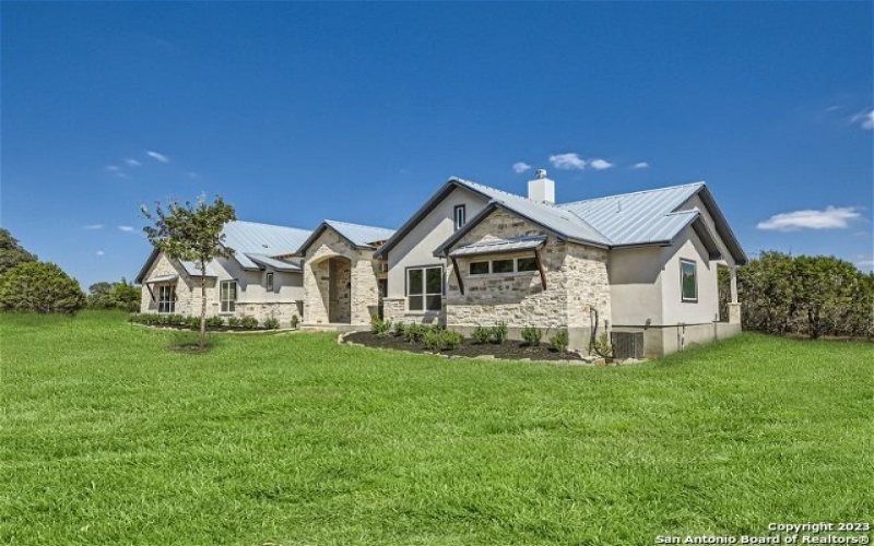 103 RIVER MTN DR, Boerne, TX 78006-2574, 4 Habitaciones Habitaciones , ,3 BañosBaños,Residential,En Venta,103 RIVER MTN DR,1840147
