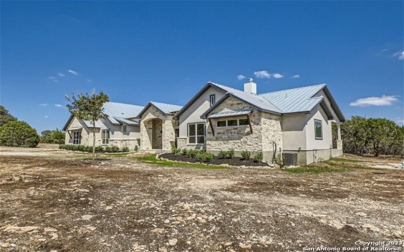 103 RIVER MTN DR, Boerne, TX 78006-2574, 4 Habitaciones Habitaciones , ,3 BañosBaños,Residential,En Venta,103 RIVER MTN DR,1840147