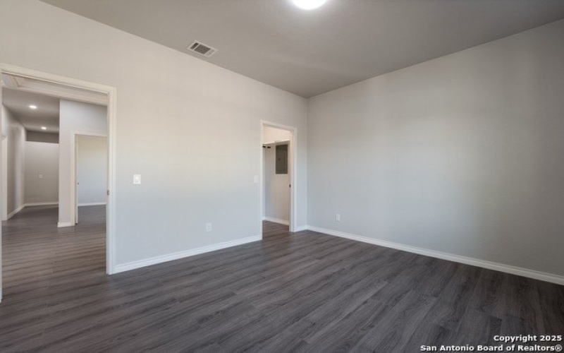 1615 Hough, Adkins, TX 78101, 3 Habitaciones Habitaciones , ,2 BañosBaños,Residential,En Venta,1615 Hough,1848618