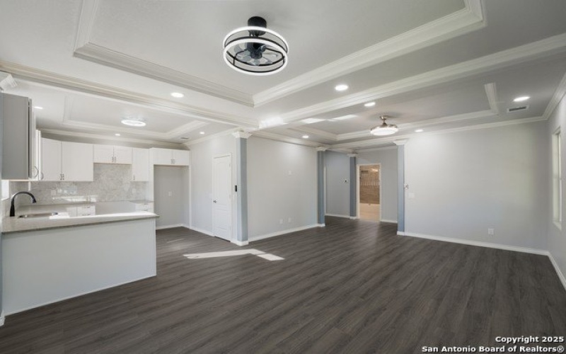 1615 Hough, Adkins, TX 78101, 3 Habitaciones Habitaciones , ,2 BañosBaños,Residential,En Venta,1615 Hough,1848618