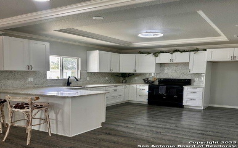 1615 Hough, Adkins, TX 78101, 3 Habitaciones Habitaciones , ,2 BañosBaños,Residential,En Venta,1615 Hough,1848618