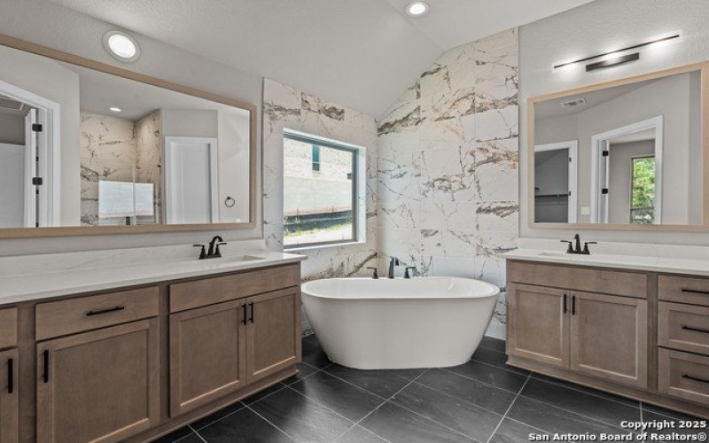 115 Carino Cove, Boerne, TX 78006, 4 Bedrooms Bedrooms, ,3 BathroomsBathrooms,Residential,For Sale,115 Carino Cove,0,1849028