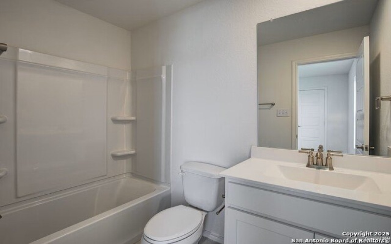 313 Jills Path, Seguin, TX 78155, 3 Bedrooms Bedrooms, ,2 BathroomsBathrooms,Residential,For Sale,313 Jills Path,1849146