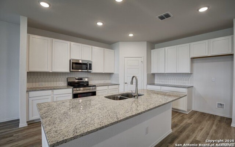 313 Jills Path, Seguin, TX 78155, 3 Bedrooms Bedrooms, ,2 BathroomsBathrooms,Residential,For Sale,313 Jills Path,1849146