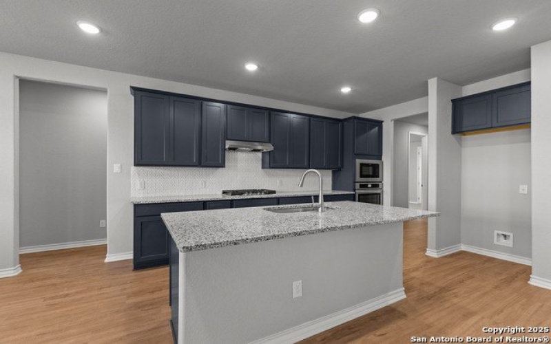 117 Poe Parkway, Castroville, TX 78009, 4 Bedrooms Bedrooms, ,3 BathroomsBathrooms,Residential,For Sale,117 Poe Parkway,1849261