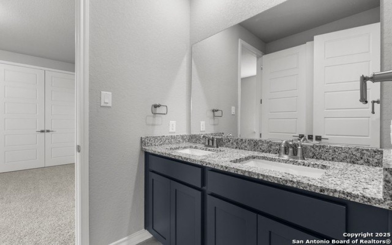 117 Poe Parkway, Castroville, TX 78009, 4 Bedrooms Bedrooms, ,3 BathroomsBathrooms,Residential,For Sale,117 Poe Parkway,1849261