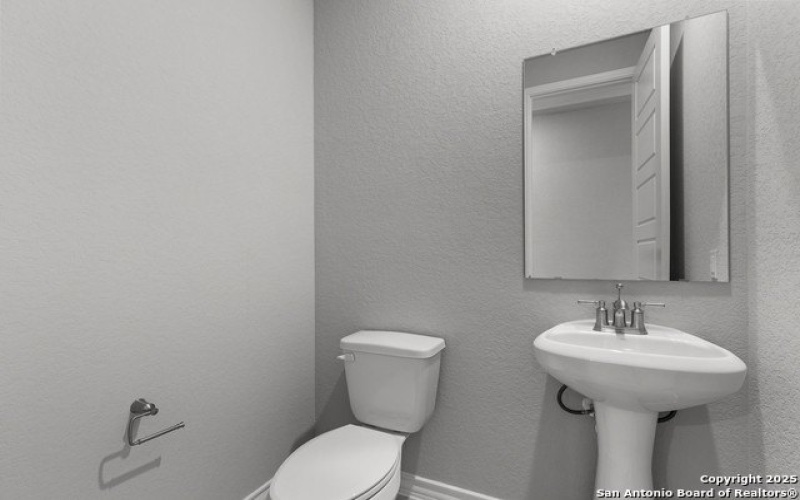 117 Poe Parkway, Castroville, TX 78009, 4 Bedrooms Bedrooms, ,3 BathroomsBathrooms,Residential,For Sale,117 Poe Parkway,1849261