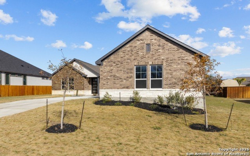 117 Poe Parkway, Castroville, TX 78009, 4 Bedrooms Bedrooms, ,3 BathroomsBathrooms,Residential,For Sale,117 Poe Parkway,1849261
