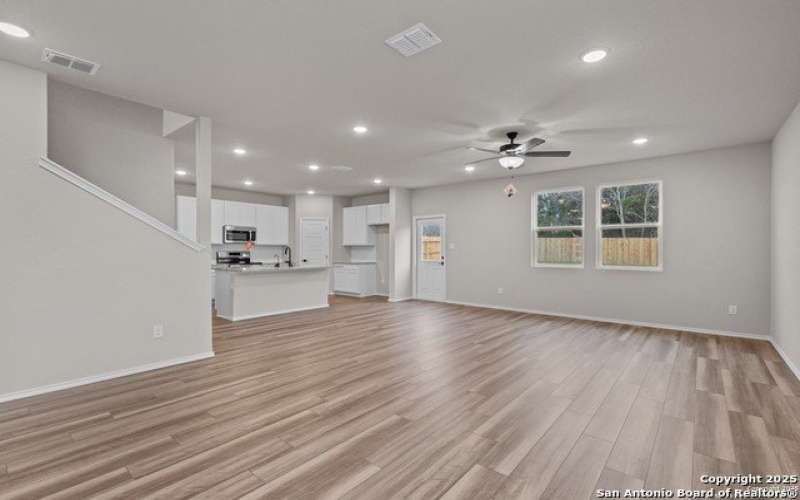 10215 Red London, San Antonio, TX 78239, 4 Habitaciones Habitaciones , ,3 BañosBaños,Residential,En Venta,10215 Red London,1849276
