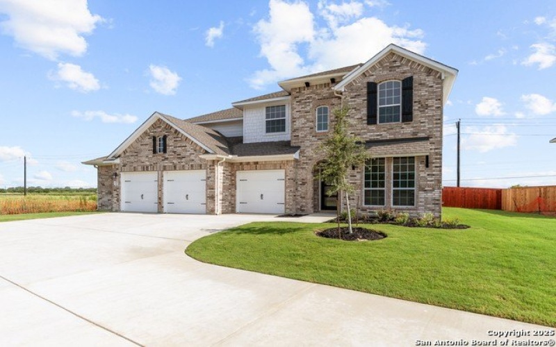 173 Katie Court, Castroville, TX 78009, 5 Bedrooms Bedrooms, ,5 BathroomsBathrooms,Residential,For Sale,173 Katie Court,1841584