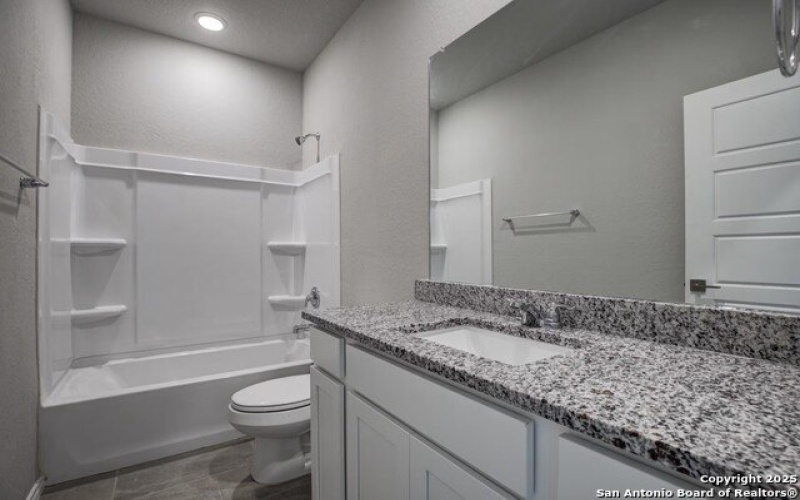3453 Meteor Night, Converse, TX 78109, 3 Habitaciones Habitaciones , ,2 BañosBaños,Residential,En Venta,3453 Meteor Night,1849524