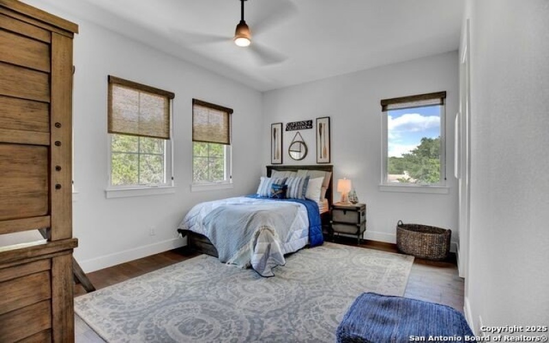 1728 CHARDONNAY, New Braunfels, TX 78132-1885, 4 Bedrooms Bedrooms, ,3 BathroomsBathrooms,Residential,For Sale,1728 CHARDONNAY,1842086