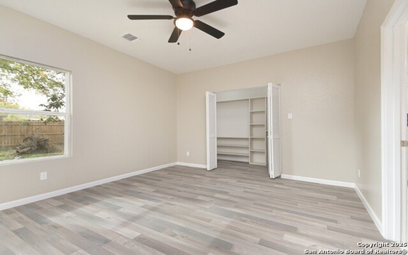 278 DORIE ST, San Antonio, TX 78220-4245, 3 Bedrooms Bedrooms, ,2 BathroomsBathrooms,Residential,For Sale,278 DORIE ST,1842956