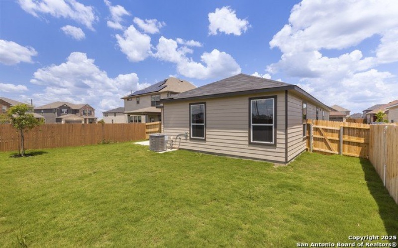 405 Panther Way, Seguin, TX 78155, 3 Bedrooms Bedrooms, ,2 BathroomsBathrooms,Residential,For Sale,405 Panther Way,1843558